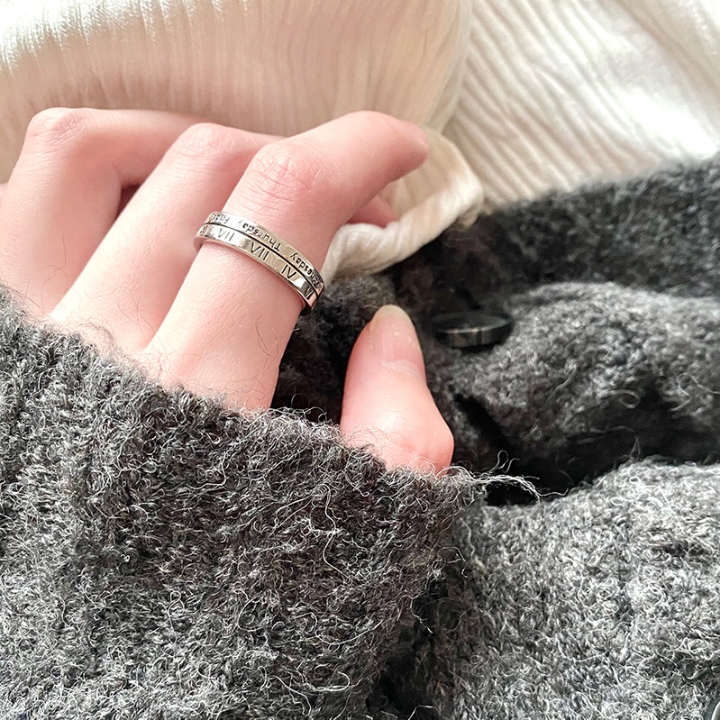 Nhẫn Kỹ Thuật Số La Mã Nhẹ Nhàng Sang Trọng Cá Tính Cho Nam Và Nữ