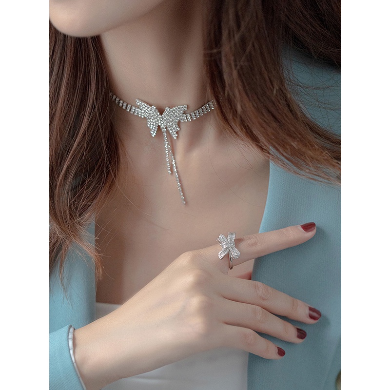 Choker Vòng Cổ Hàn Quốc Hình Bướm Đính Đá Siêu Sang Chảnh Dự Tiệc Mainia Shop