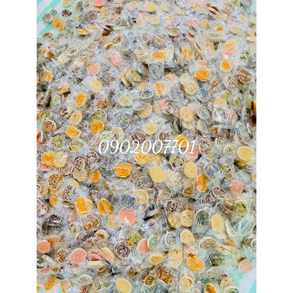 1 Kg Kẹo Dừa Cuộn Mix 7 Vị Thơm Ngon- Đặc Sản Bến Tre-Tết-Bánh Mứt Tết-Đồ Ăn Vặt
