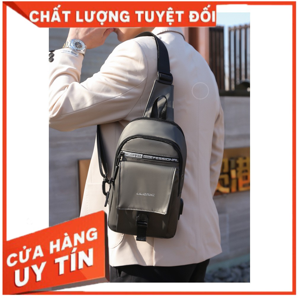 Túi đeo chéo nam vải Polyester cao cấp kháng nước, tích hợp cổng sạc USB tiện dụng