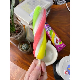 KEM AICE LỐC XOÁY HOA QUẢ