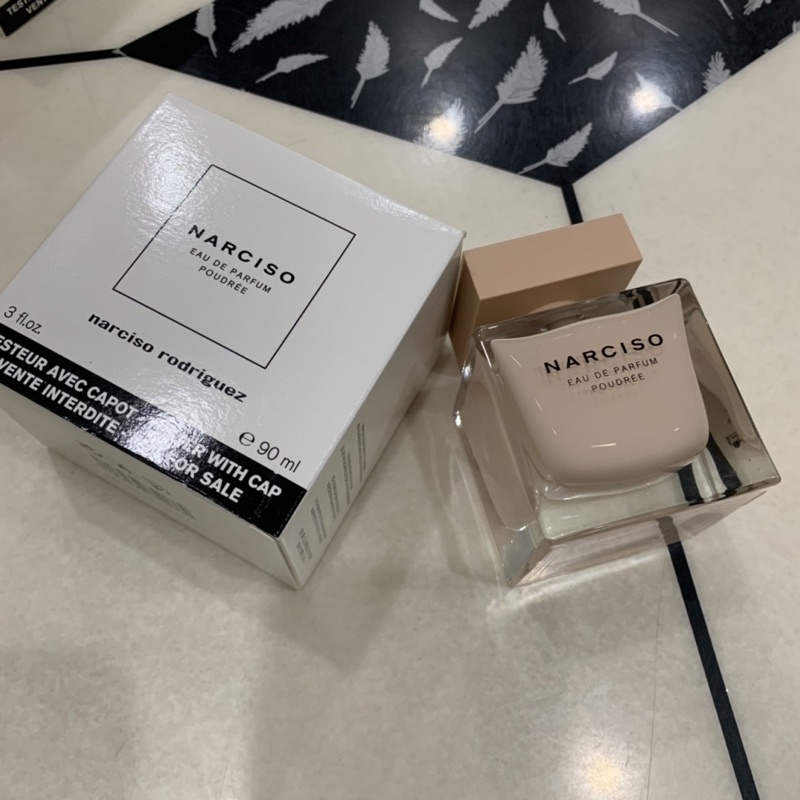 Nước hoa hoa narciso poudree edp 90ml tester