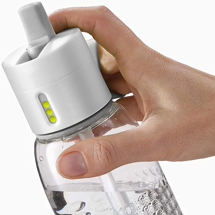 Bình đựng nước Joseph Joseph Dot Active 81095 750ml [HÀNG ĐỨC]