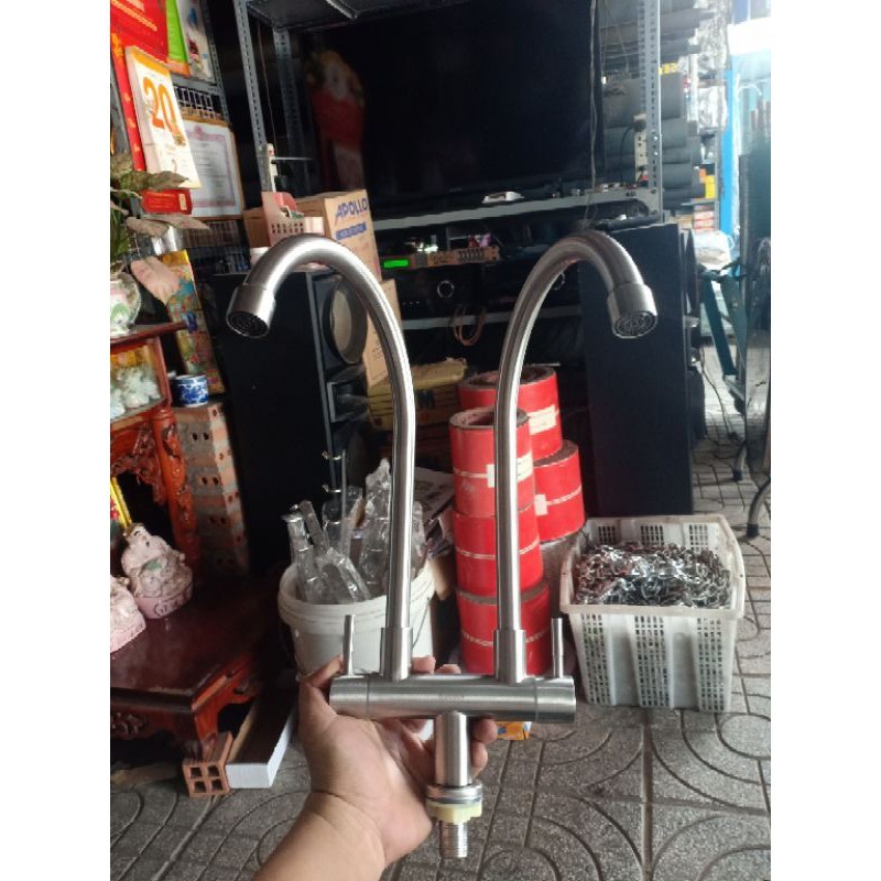 Vòi chén đôi inox 304 dùng cùng lúc cho 2 chậu rửa