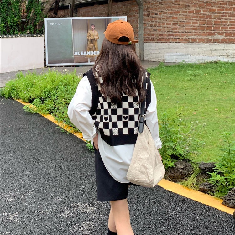 Áo dệt kim không tay dáng ngắn màu trắng đen cho nữ