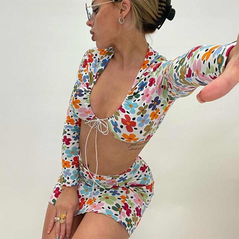 Bộ Áo Croptop Dài Tay 2 Dây + Chân Váy Ôm Mini Thời Trang Mùa Hè Quyến Rũ Cho Nữ