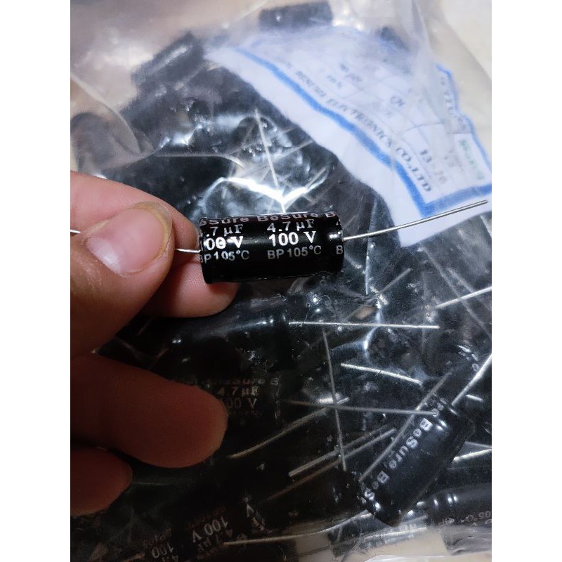 5 Tụ loa 2 đầu 4.7uf 100v