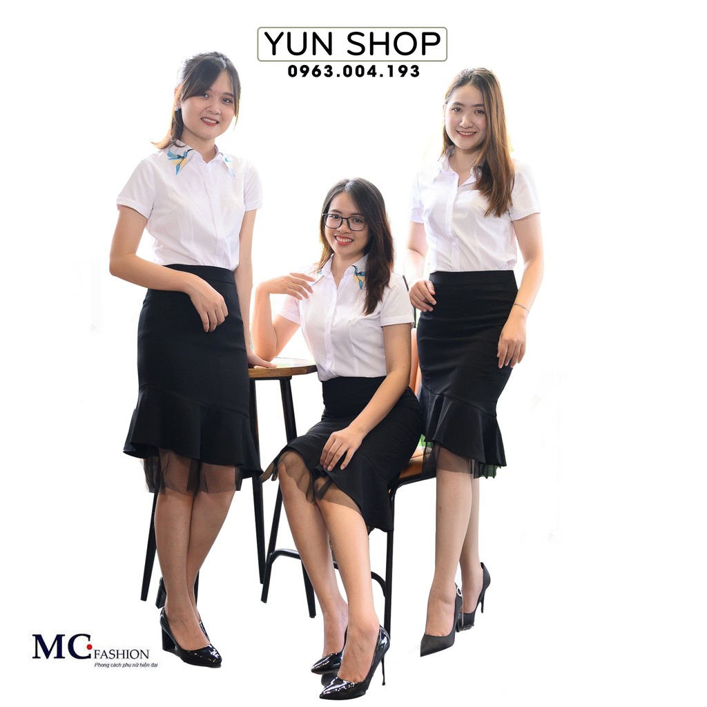 Áo Sơ Mi Nữ Trắng Mc Fashion, Tay Ngắn, Cộc, Kiểu Dáng Công sở họa tiết cổ thêu  A676