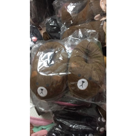 Dép bông mang trong nhà hình gấu