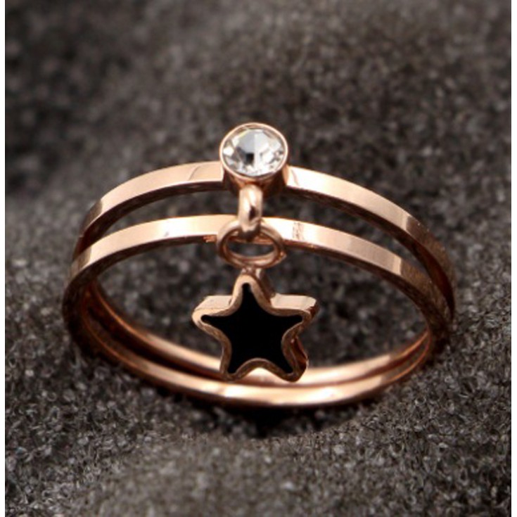 combo 02 chiếc nhẫn titan cao cấp nhỏ nhắn xinh xắn màu vang hồng - tặng hộp đựng xinh xắn