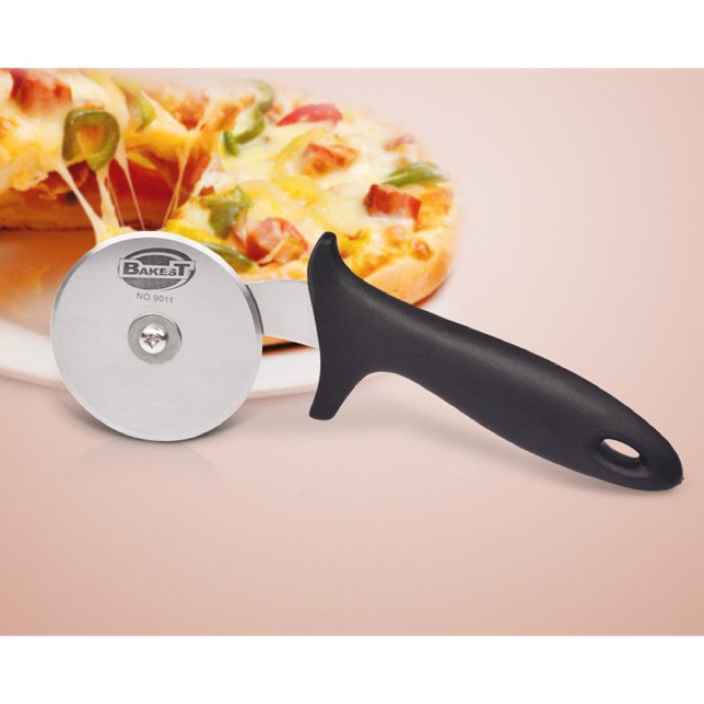 Dao cắt bánh pizza