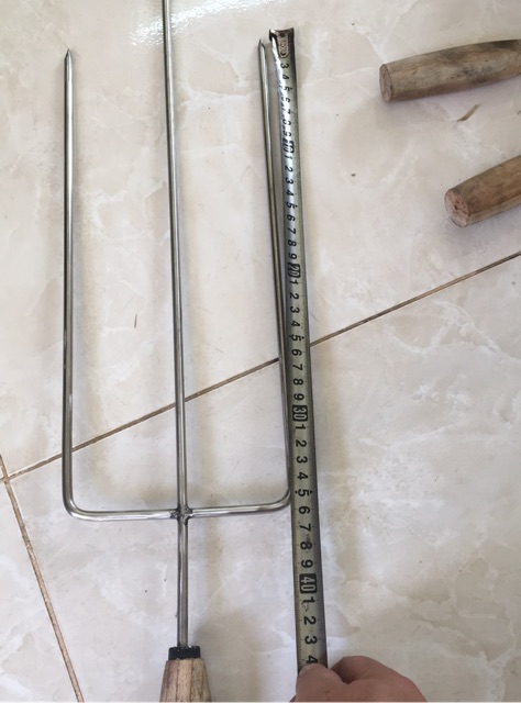 Xiên Nướng Gà Vịt Không Có Bánh Răng