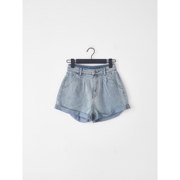AfterBefore | Quần Shorts Denim Xếp Ly 2 Màu
