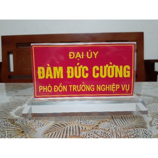 MICA QĐ bảng tên mica để bàn kích thước ( 8*15 cm), kệ tên mica, bảng tên mica