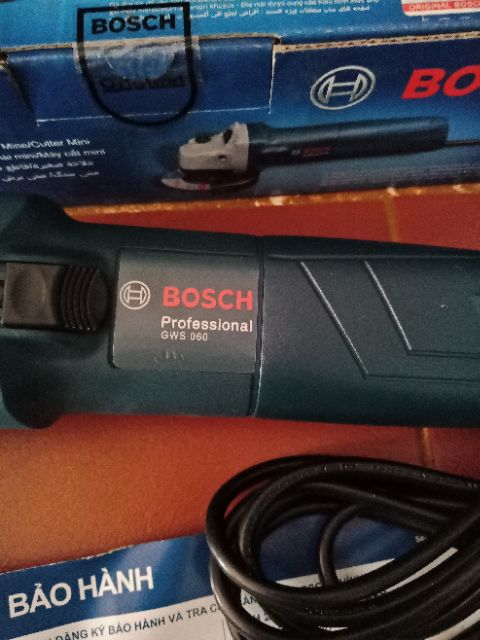 Máy mài góc Bosch GWS 060 (100mm)