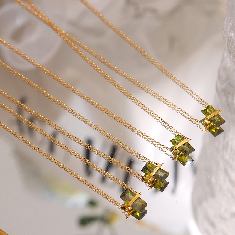 Dây Chuyền Thép Titan Mặt Hình Học Đính Đá Zircon Màu Xanh Lá Độc Đáo Phong Cách Pháp Cho Nữ