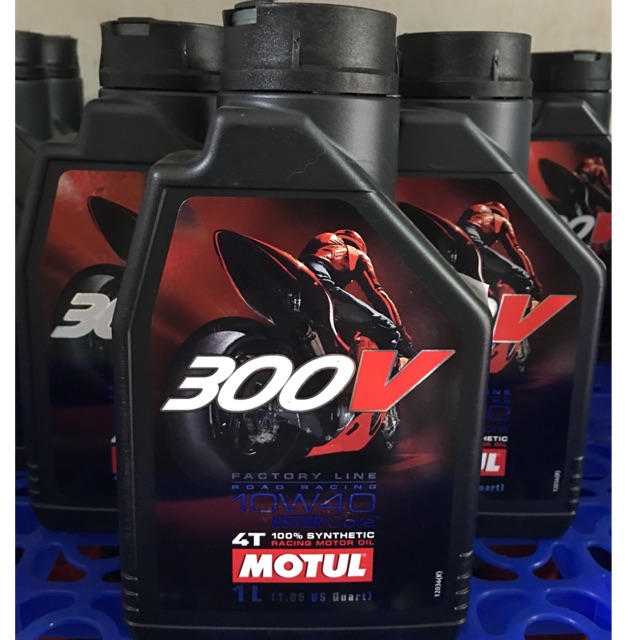 Dầu Motul 300v 10W40 chai 1 lít