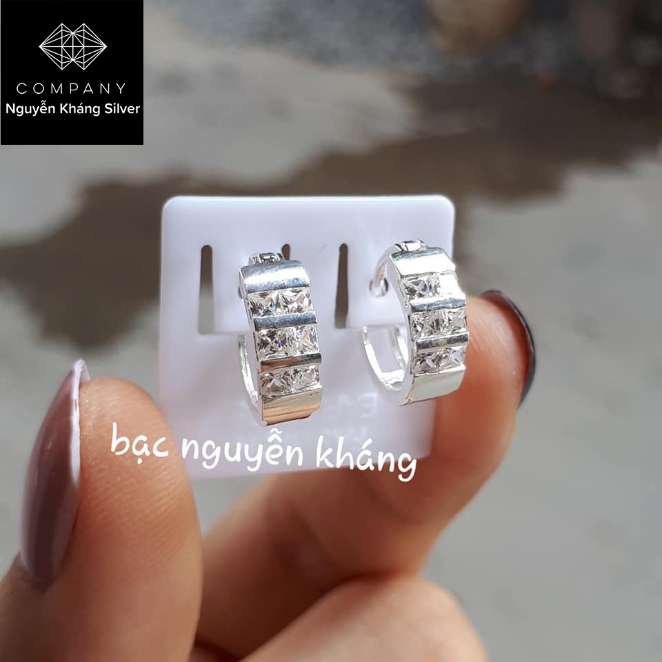 1 CHIẾC KHUYÊN TRÒN, BẠC TA, GẮN ĐÁ TRẮNG, BẠC NGUYỄN KHÁNG