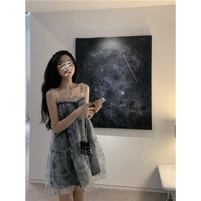 Váy babydoll tay phông First Dream POKEMENG Đầm Hai Dây Phồng Phối Chuỗi Xích Họa Tiết Galaxy Hoa Hồng Mùa Hè
