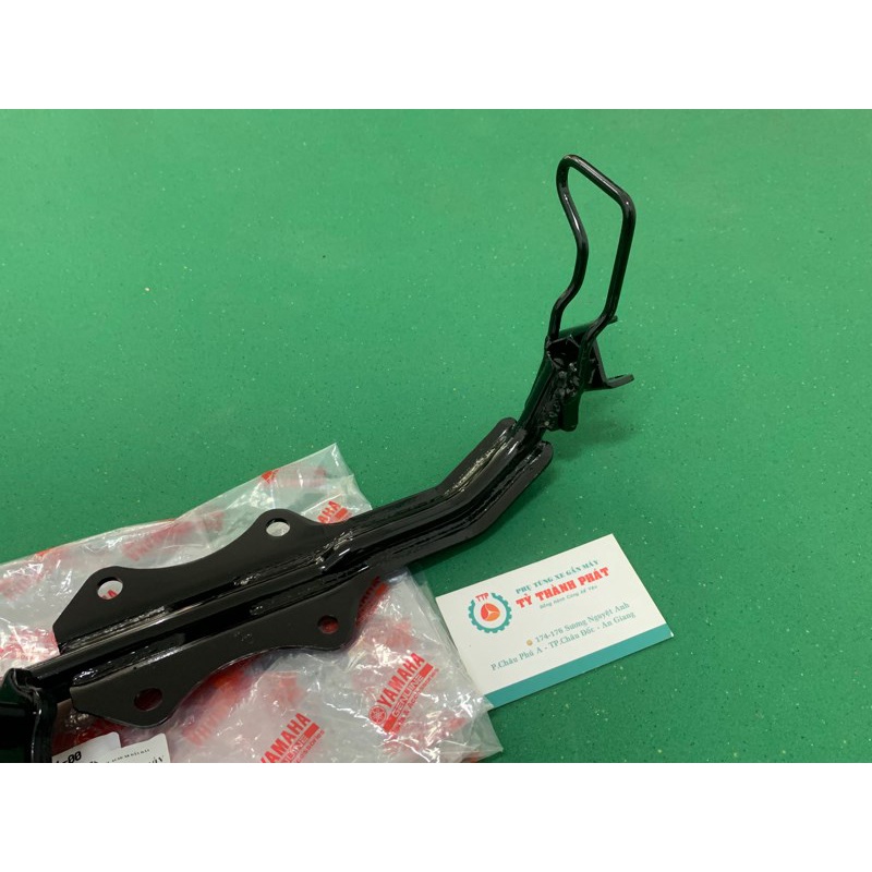 Sắt gác chân máy Ex 135 xe 5 số 2011 - 2014 zin