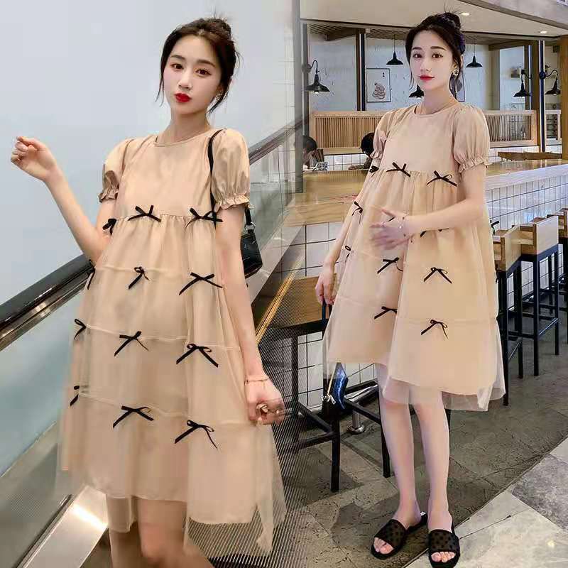 Váy phông phối voan đính nơ cho bà bầu