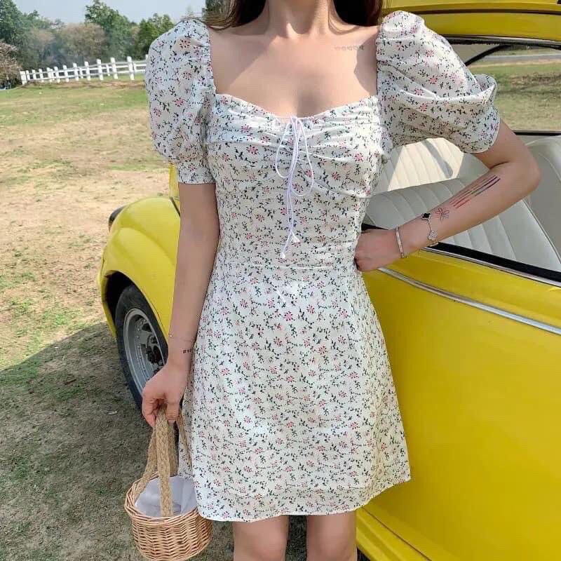 Váy trắng hoa nhí tay bồng điệu đà | BigBuy360 - bigbuy360.vn