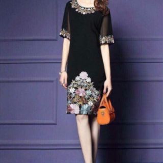 ĐẦM SUÔNG QUÝ BÀ SIÊU SANG
