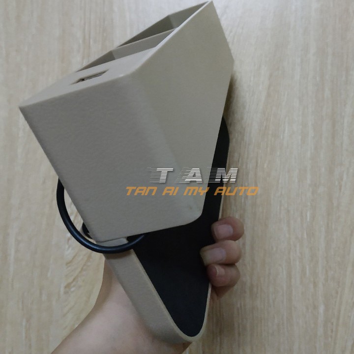 Hộp để đồ trên ô tô có tẩu sạc 2 cổng usb