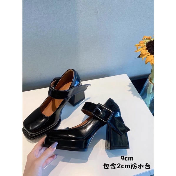 Set Đầm Gắn Nơ Và Đôi Giày Đế Cao TRIỆU LỘ TƯ Thời Trang Sang Trọng