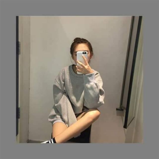 Sweater Xám Basic Tay Dài