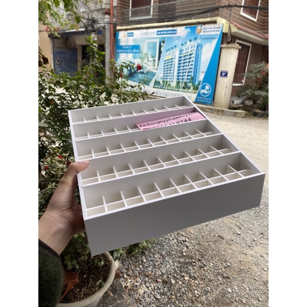 Khay đựng son 100 ô phân tầng