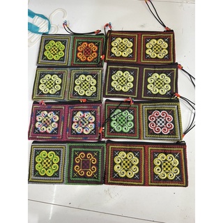 Ví Thổ cẩm thêu cầm tay