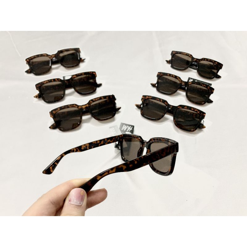 Kính HM M723 có mail mua hàng của web | BigBuy360 - bigbuy360.vn