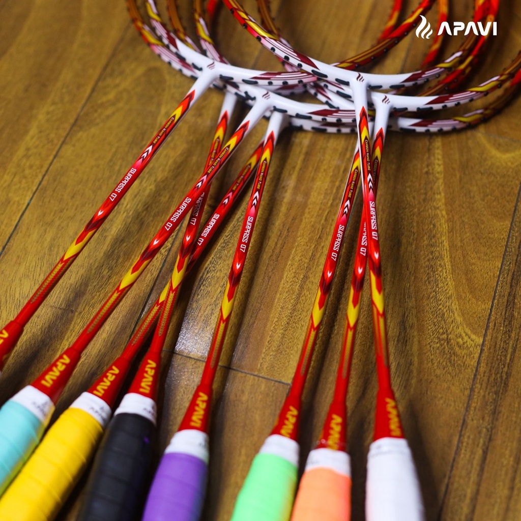 Quấn cán vợt cầu lông Apavi có Gân, lỗ thoáng khí bề mặt, êm tay, bám tay, thấm mồ hôi tốt