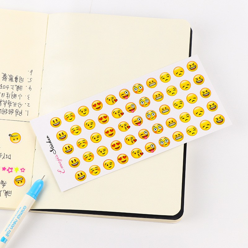 Set 12 Tấm Hình Dán Mặt Cười Dễ Thương