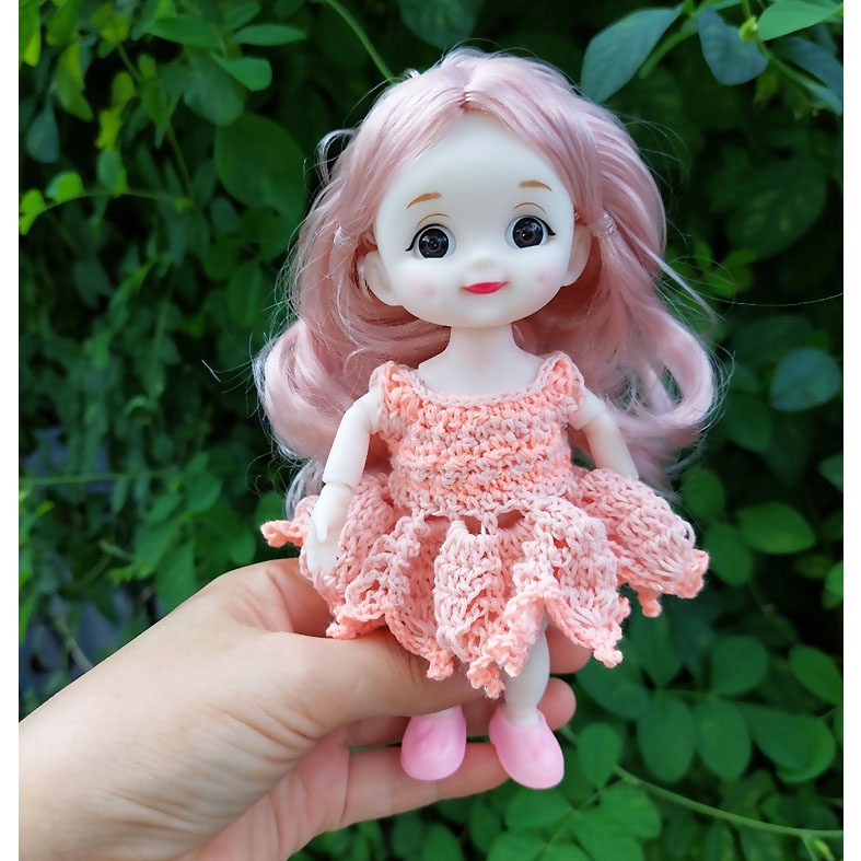 Búp bê barbie đáng yêu cao 17cm (các khớp linh hoạt - váy len handmade xịn, đẹp, có hộp y hình)