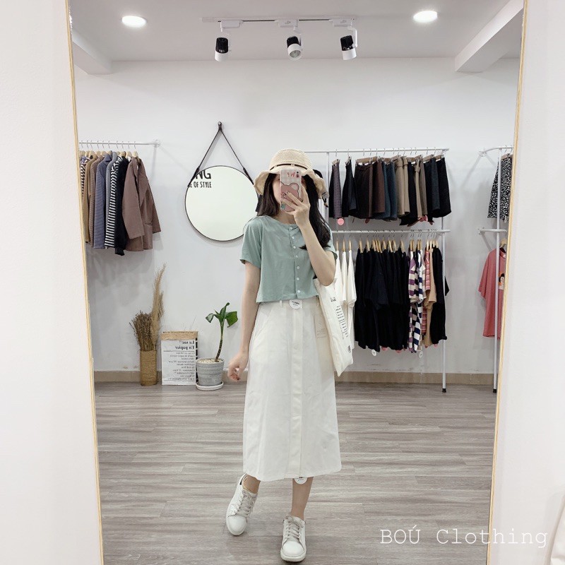 [Mã WASKT304 giảm 15% tối đa 30K đơn 99K] Áo croptop nút dọc + chân váy kaki nữ