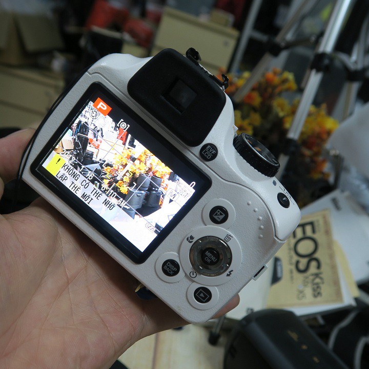 Máy ảnh Fujifilm SL300 14Mpx quay chụp tốt