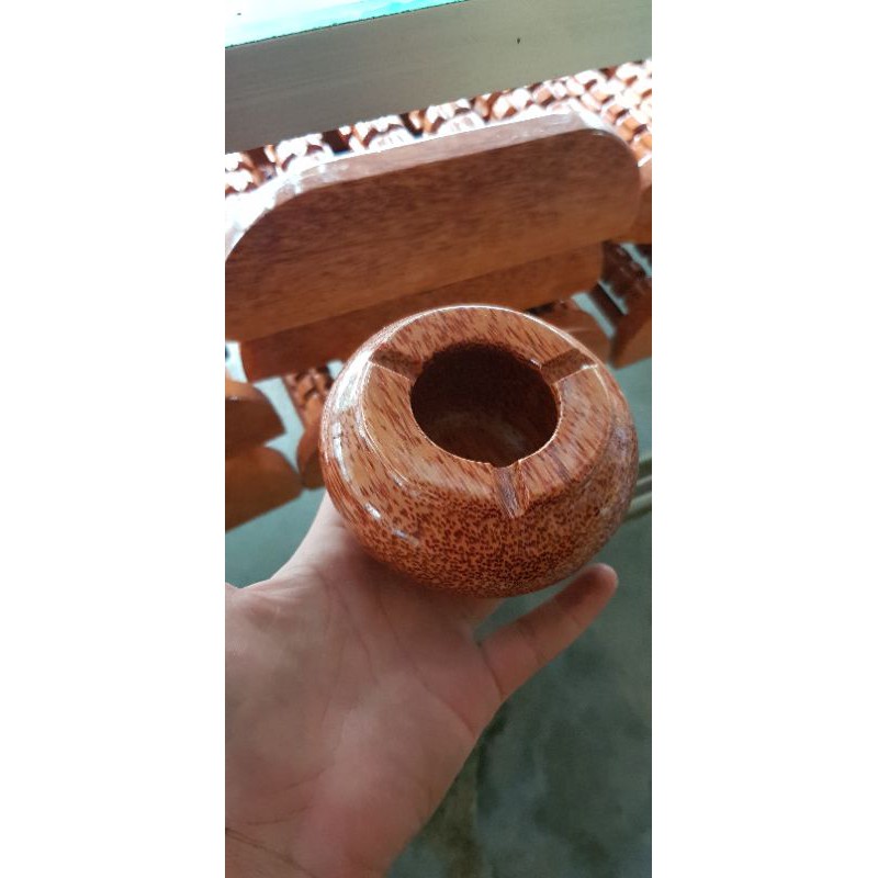 Gạt Tàn Gỗ Dừa / gạt tàn thuôc nguyên khối