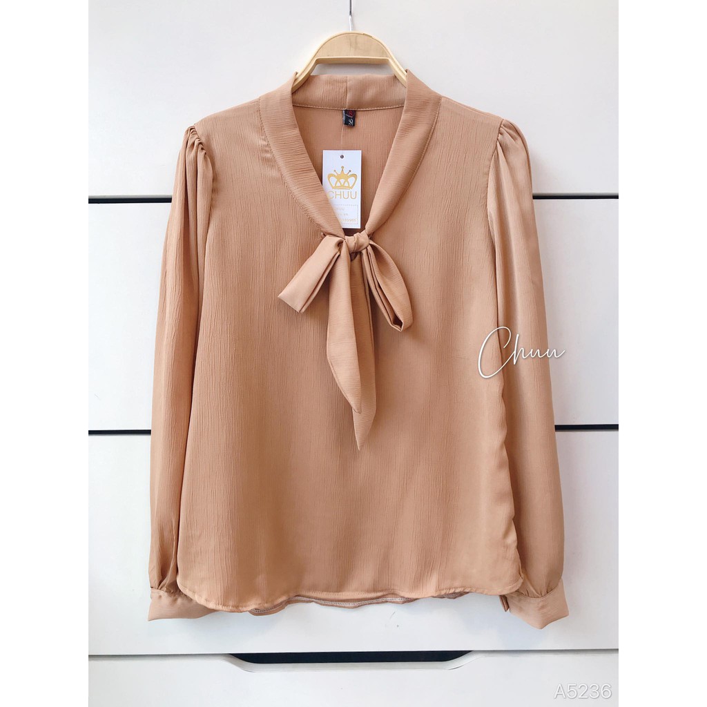 Áo sơ mi lụa trơn nơ tay dài CHUU A5236