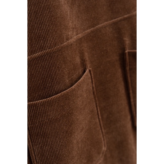 Váy yếm nhung MADELEN túi ốp mix lót trong hoạ tiết hoa | BigBuy360 - bigbuy360.vn