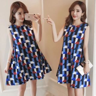 Đầm suông họa tiết đa giác