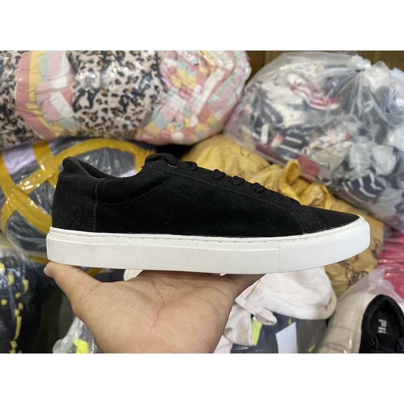 Giày sneakers Nam đen da lộn VNXK