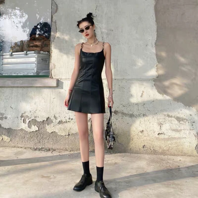 Đầm body hay dây chất da pu