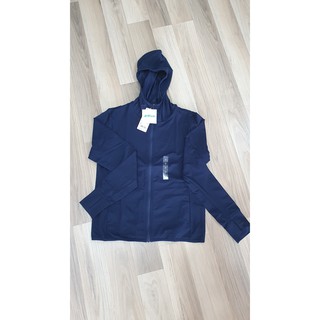 Áo chống nắng Uniqlo