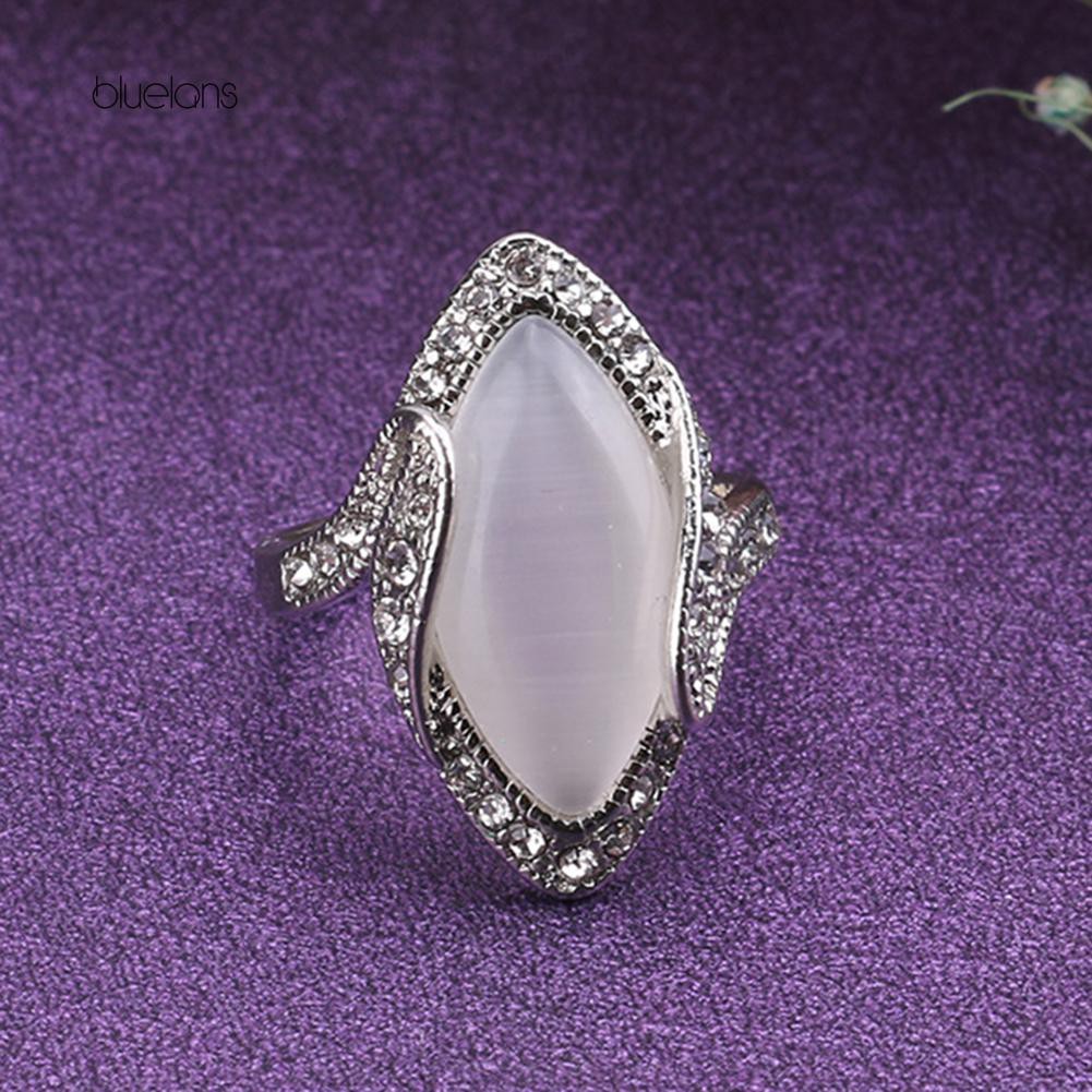 Nhẫn ĐíNh NgọC MắT MèO Giả A1687