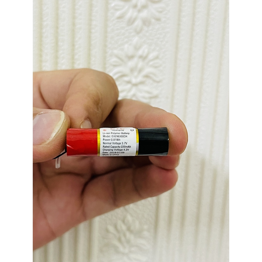 Pin lithium 3.7V 220Mah dạng tròn 10x30MM dành cho bút ghi âm - camera
