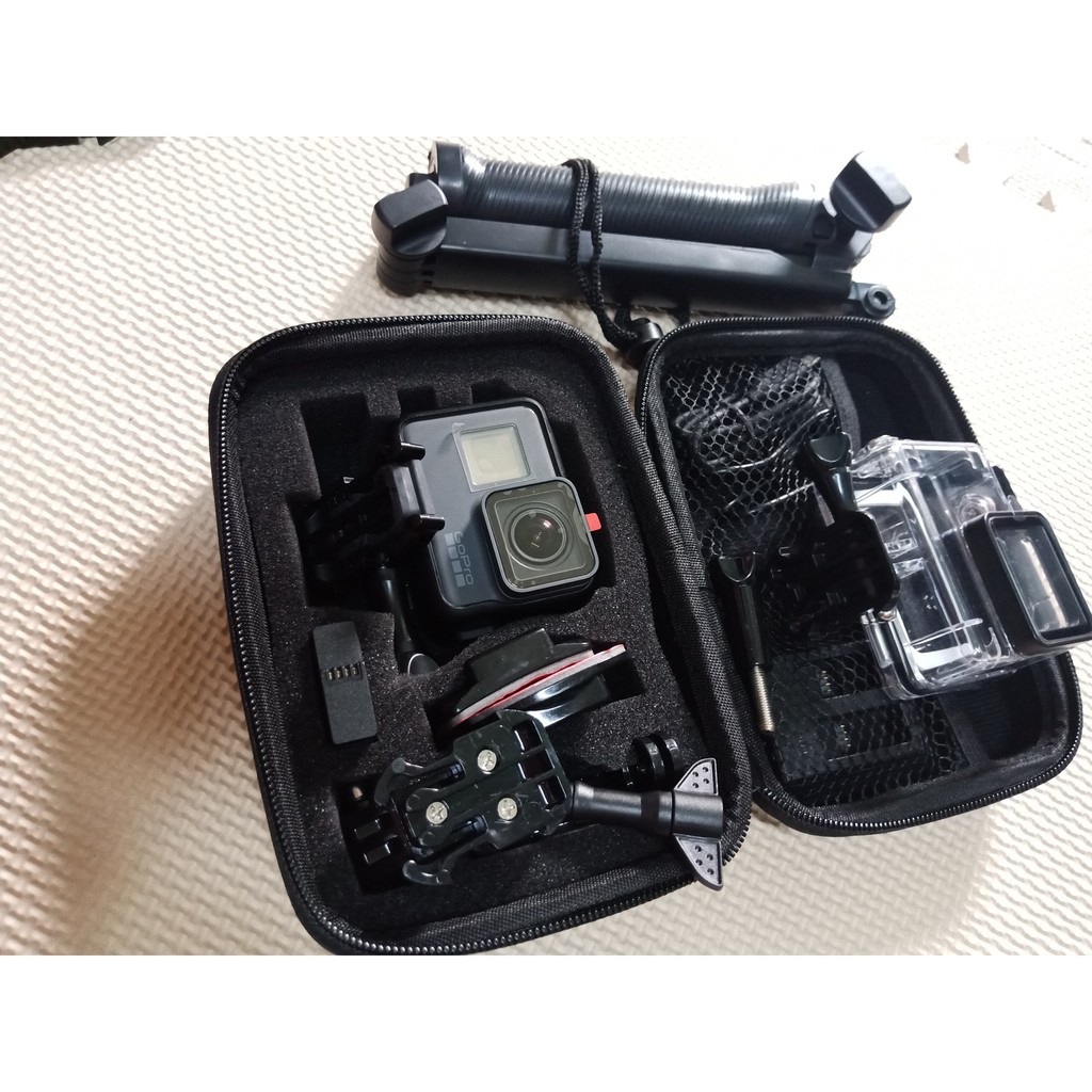 Máy quay GoPro hero 5 black full phụ kiện hàng like new | BigBuy360 - bigbuy360.vn