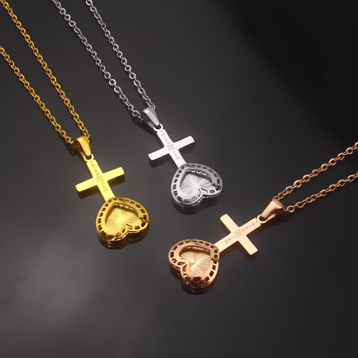 Dây chuyền thiên tâm titan cao cấp chạm chiếu lấp lánh đem lại bình an may mắn cho người đeo