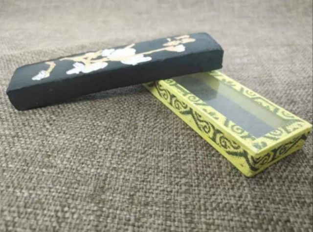 Thỏi mực mài thư pháp